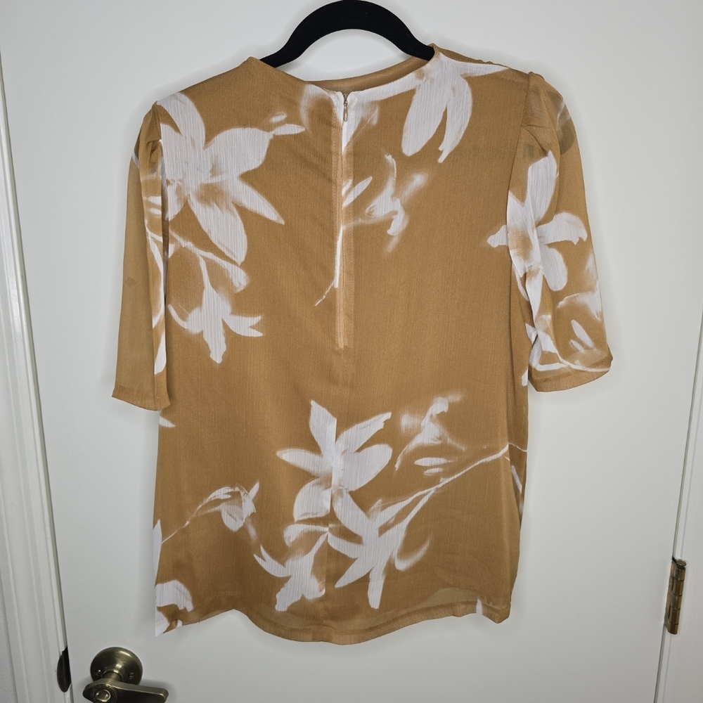 Calvin Klein Tan and White Boxy Sheer Lined Blouse Medium - Picture 3 of 4